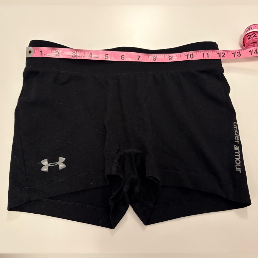 Under Armour UA Heat Gear Shorty Fitted Shorts
